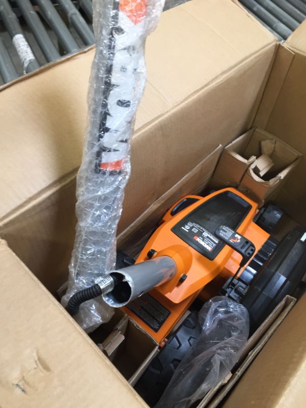 Photo 3 of WORX WG896 12 Amp 7.5" Electric Lawn Edger & Trencher
