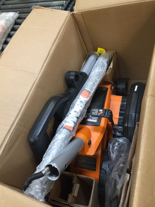 Photo 6 of WORX WG896 12 Amp 7.5" Electric Lawn Edger & Trencher
