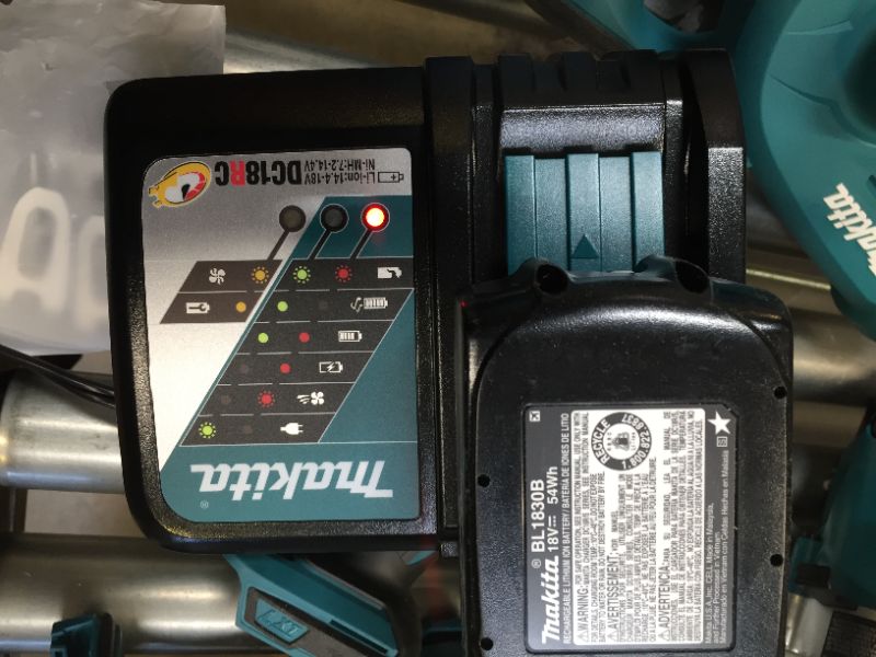 Photo 7 of Makita XT801X1 18V LXT Lithium-Ion Cordless 8-Pc. Combo Kit (3.0Ah)-------98percent of the items are brand new there are some scratches on the skill saw other then that everything is new ----seems like a person used the saw once then returned the item  
