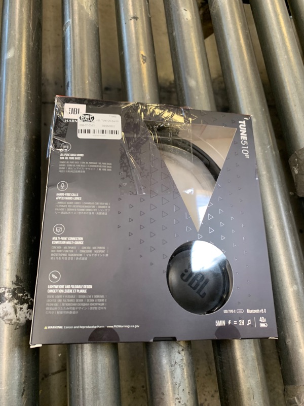 Photo 1 of JBL Tune 510BT Wireless On-Ear Headphones (Black), Missing Charging Cord, Box Packaging Damaged, Minor Use
