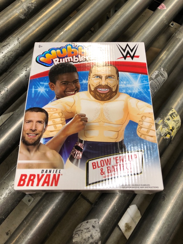 Photo 2 of Wubble Rumblers WWE - Daniel Bryan
