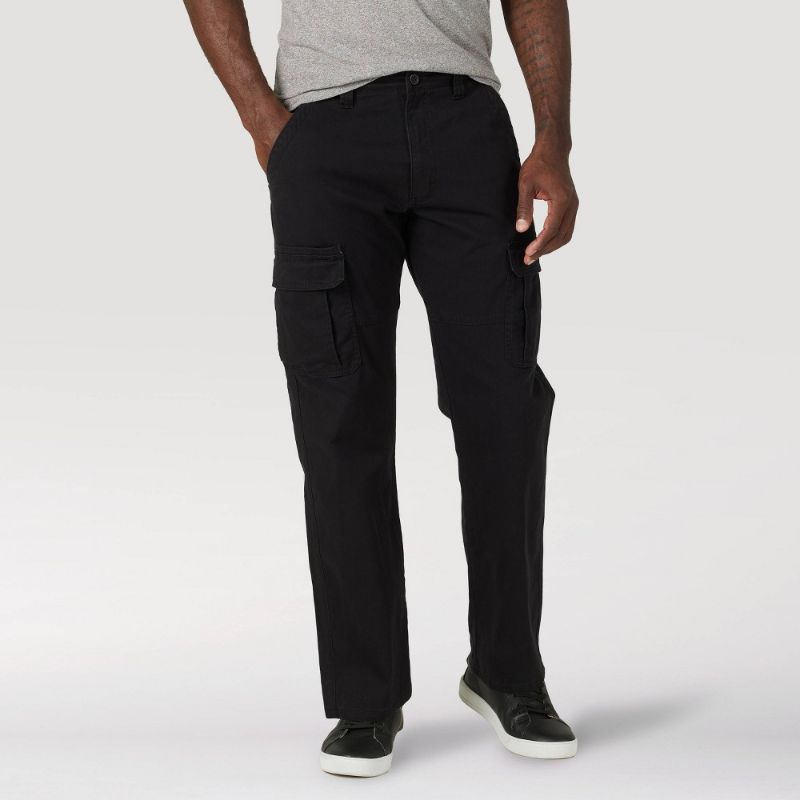 Photo 1 of Wrangler Men's Relaxed Fit Flex Cargo Pants -
34 X 34