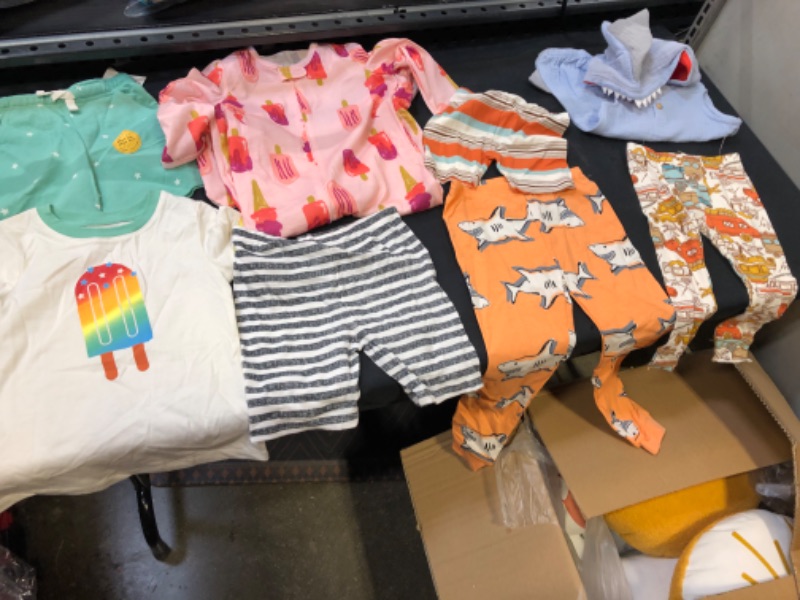 Photo 1 of bundle of toddler clothes sold as is 8pcs various sizes