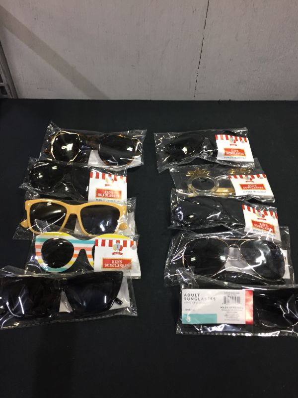 Photo 1 of 10 PACK OF SUNGLASSES -DIFFERENT STYLES AND COLORS ---SOLD AS IS ---