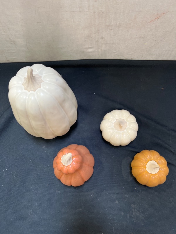 Photo 7 of 4 PCS CERAMIC PUMPKINS - DIRTY, HAS LOTS OF MARKS