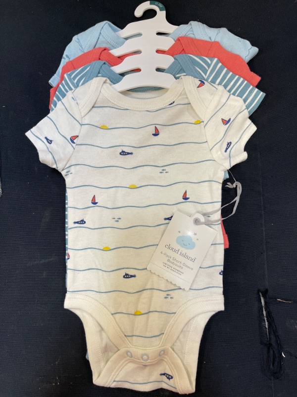 Photo 2 of Baby Boys' 4pk Sweet Seaside Short Sleeve Bodysuit - Cloud Island™ Blue
0-3m

