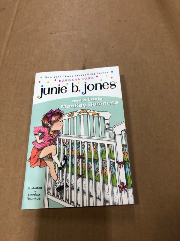 Photo 5 of ****MISC COMBO 2 PACK*** Junie B. Jones and a Little Monkey Business (Junie B. Jones Series #2) & Magic Ink COLOR! Marker - 6pc	