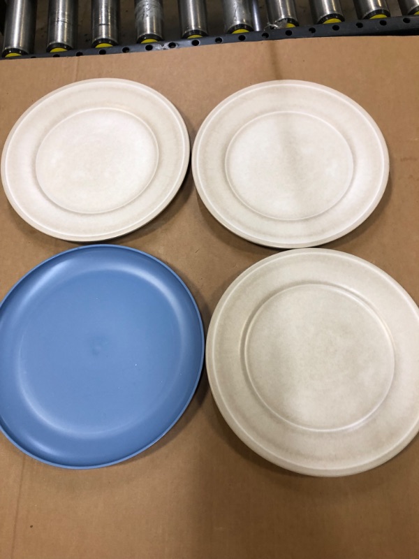 Photo 3 of ****MISC 4 PACK*** 10.5" Plastic Dinner Plate - Room Essentials™ & 10.5" Melamine and Bamboo Dinner Plate White - Threshold™

