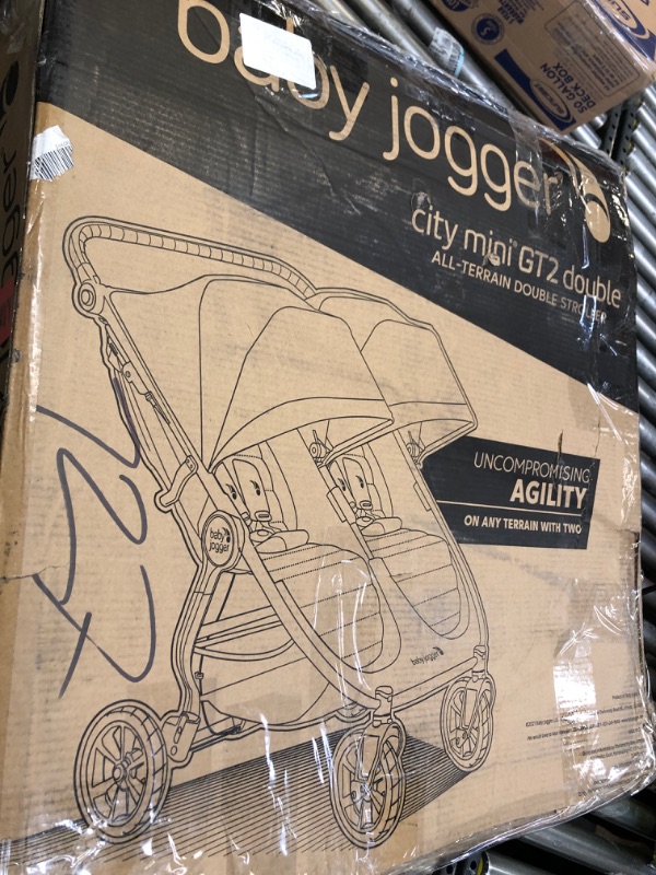 Photo 7 of Baby Jogger City Mini GT2 All-Terrain Double Stroller