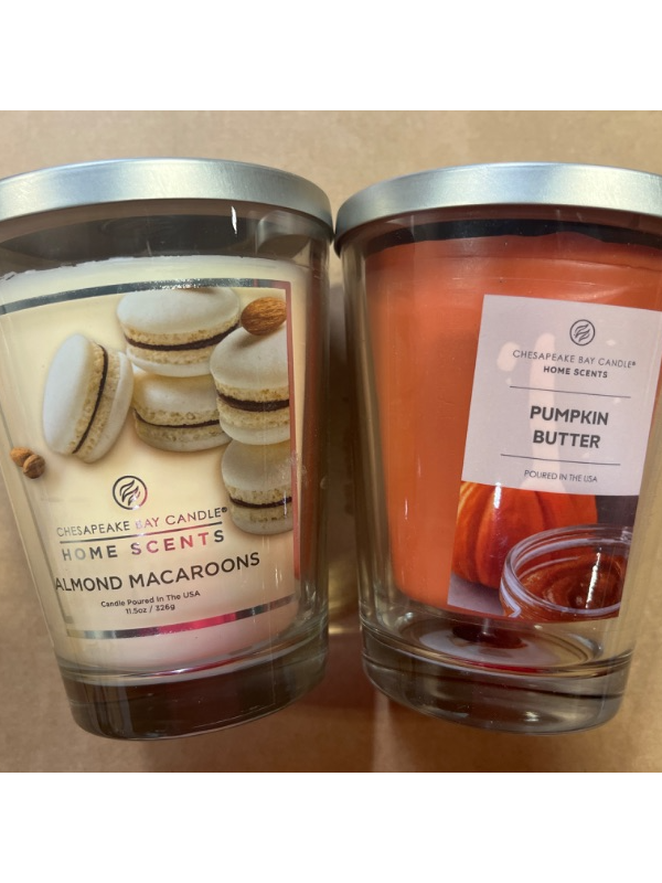 Photo 1 of  2 PK Home Scents Jar Candles (Pumpkin Butter & Almond Macaroons)

