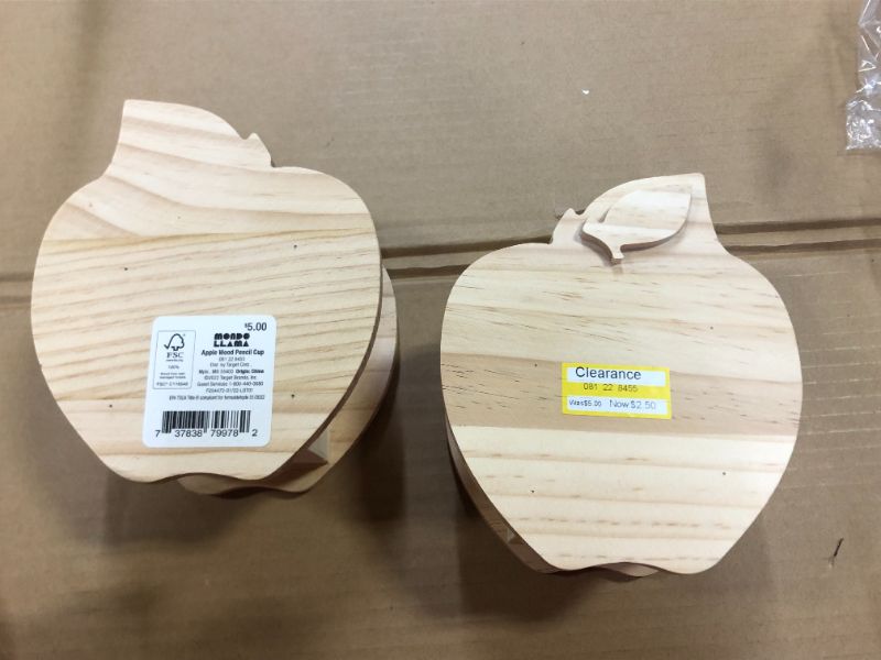 Photo 1 of Apple Shaped Wood Pencil Cup - Mondo Llama™ Dimensions (Overall): 5.9 Inches (H) x 3.5 Inches (W) x 5.12 Inches (D)


