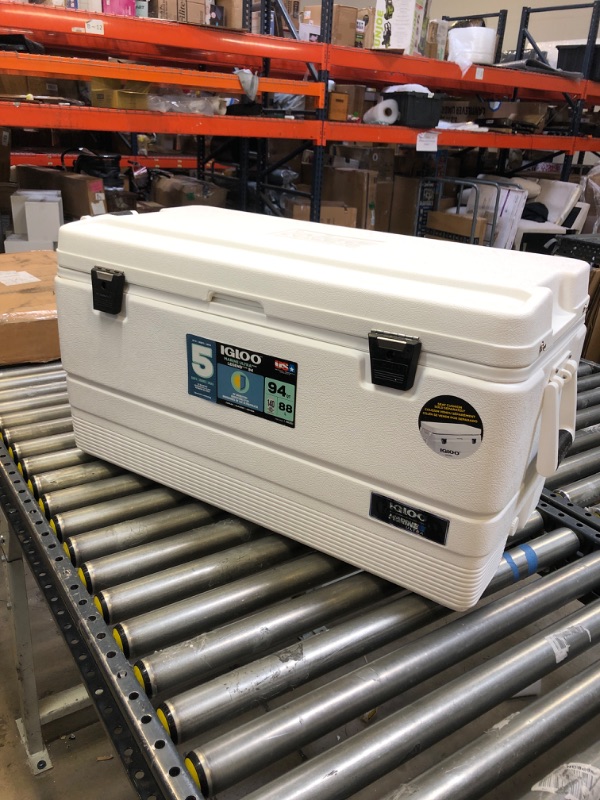 Photo 2 of Igloo 94 Qt Marine Ultra Ice Chest Cooler, White