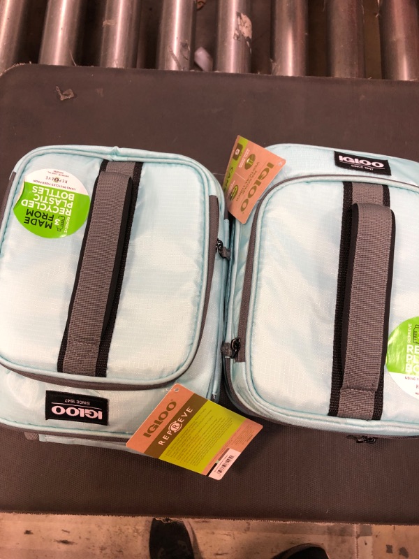Photo 1 of ****2 PACK****Igloo Hot Brights Vertical Lunch Bag - Mint	