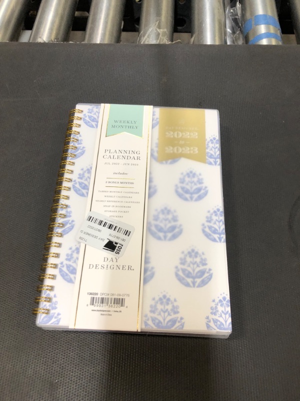 Photo 4 of ****5 PACK**** 2022-23 Academic Planner Weekly/Monthly  Pepper - Cambridge	***MISC COLORS***