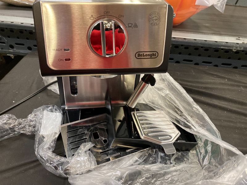 Photo 13 of 15-Bar Pump Espresso &amp; Cappuccino Machine **brand new open for take picture**