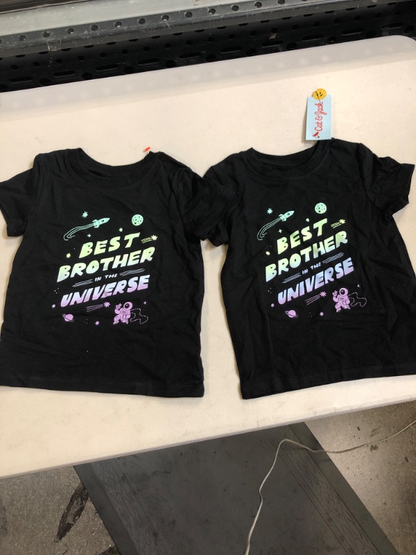 Photo 2 of 2 ITEMS Toddler Boys' 'Best Brother' Graphic Short Sleeve T-Shirt - Cat & Jack™ SIZE 18M
