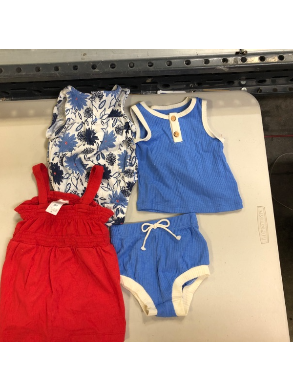 Photo 1 of 0-3m girl outfit bundle