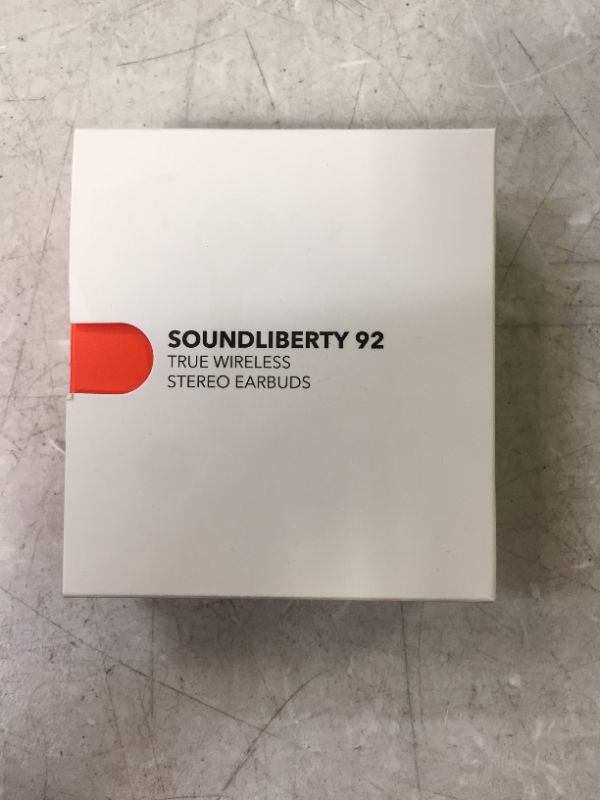 Photo 4 of Taotronics Soundliberty Black 92 True Wireless Stereo Earbuds Charging Case