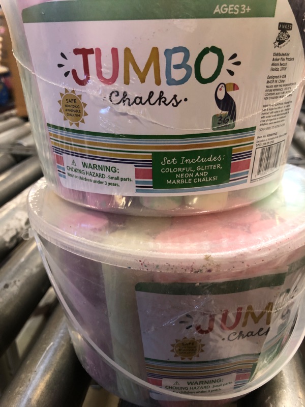 Photo 1 of 32 Piece Jumbo Chalk
2 pack
