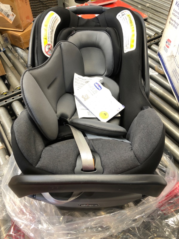 Photo 2 of Chicco KeyFit 35 Infant Car Seat

