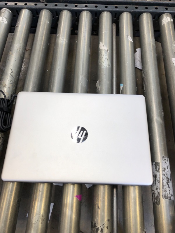 Photo 3 of 14" HP Laptop - NO case NO charger 