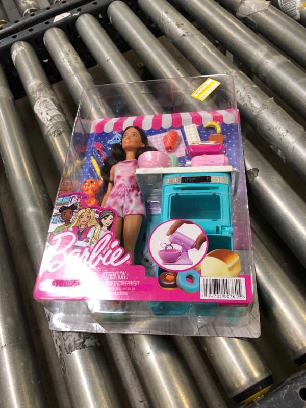 Photo 2 of Barbie and Kicthen Playset

