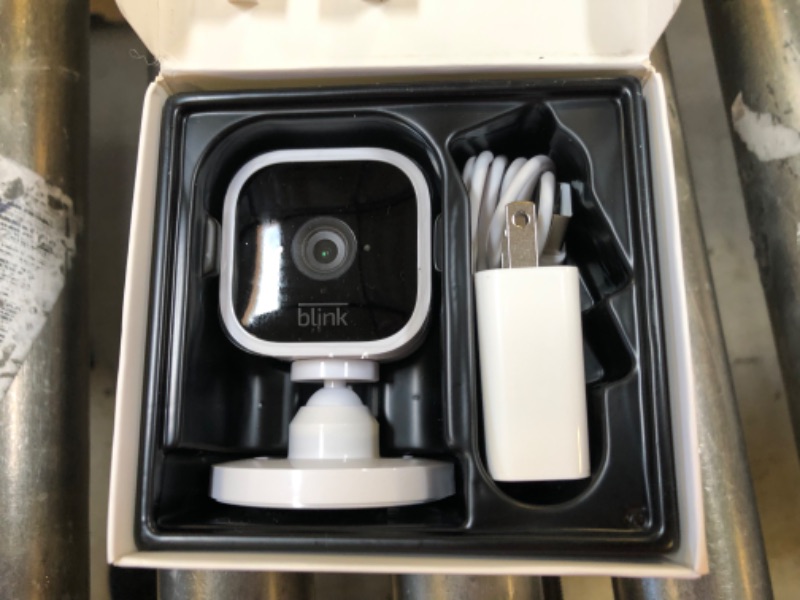 Photo 2 of Amazon Blink Mini 1080p Security Camera

