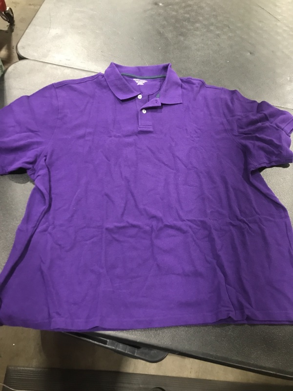 Photo 1 of Amazon Essentials Men's 2 button up polo shirt Size XXL Color Purple