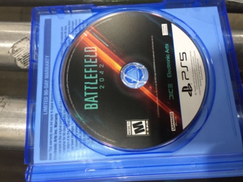 Photo 2 of BATTLEFIELD 2042 - PLAYSTATION 5 PLAYSTATION 5 STANDARD
