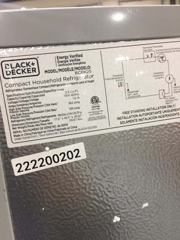 Photo 1 of Black & Decker 2.5' Cubic Energy Star Mini Fridge with 1 Door
