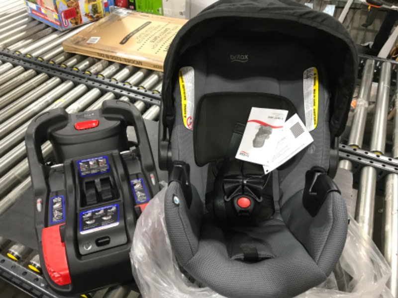 Photo 3 of Britax B-Safe Gen2 Infant Car Seat, Cobblestone SafeWash [Amazon Exclusive] Gen2 Cobblestone