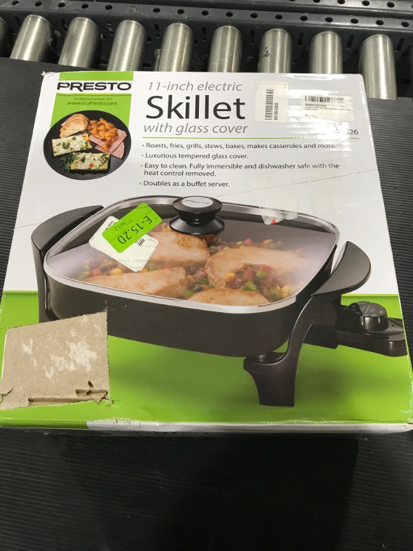 Photo 2 of *** FACTORY SEALED*** Presto 06626 11 inch Electric Skillet w/glass lid