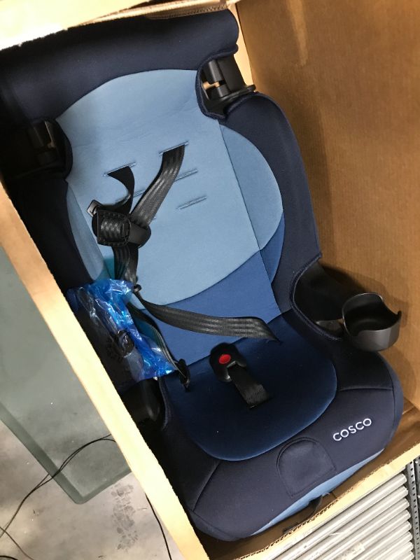 Photo 1 of Cosco Finale DX 2-in-1 Combination Booster Car Seat, Sport Blue (1428364)
