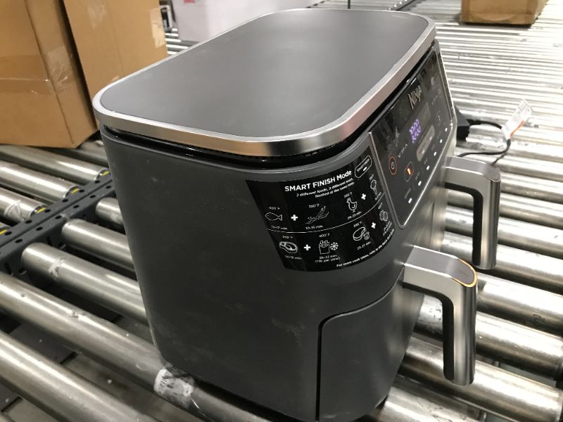 Photo 4 of Ninja Foodi DZ201 6-in-1 8-qt. 2-Basket Air Fryer with DualZone Technology- Air Fry, Broil, Roast, Dehydrate, Reheat and Bake
