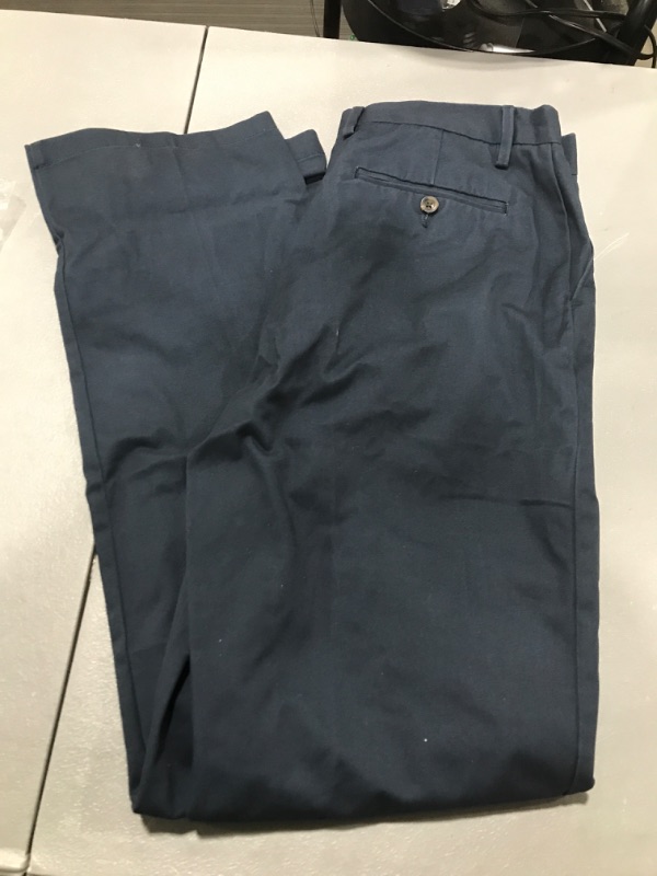 Photo 1 of AMAZON ESSENTIALS CHINO PANTS- 33X34