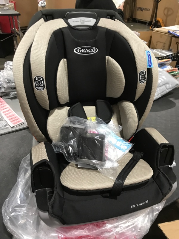 Photo 2 of Graco Extend2Fit 3-in-1 Car Seat, Stocklyn , 20.75x19x24.5 Inch (Pack of 1)
