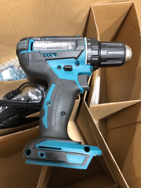 Photo 5 of "Makita XT510SM 18V LXT Li-Ion Cordless 5 Tool Combo Kit W/ 4.0Ah Battery". OPEN BOX. PRIOR USE. MISSING ITEMS. 
