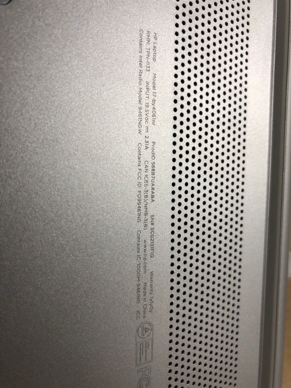 Photo 5 of PARTS ONLY! DOES NOT BOOT UP! HP 17.3 inch FHD, Intel Core i5-1135G7, 8GB Ram, 512GB Ssd, Natural Silver, Windows 11 Home, 17-by4061nr