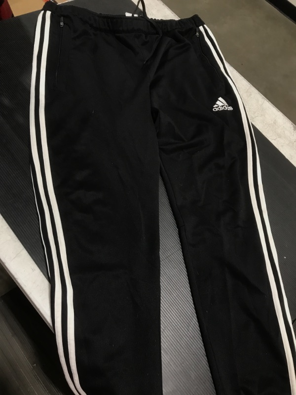 Photo 1 of ADIDAS XL SWEAT PANTS 
XL 