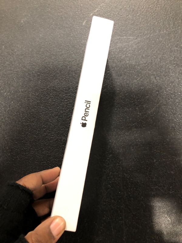 Photo 1 of APPLE PENCIL 