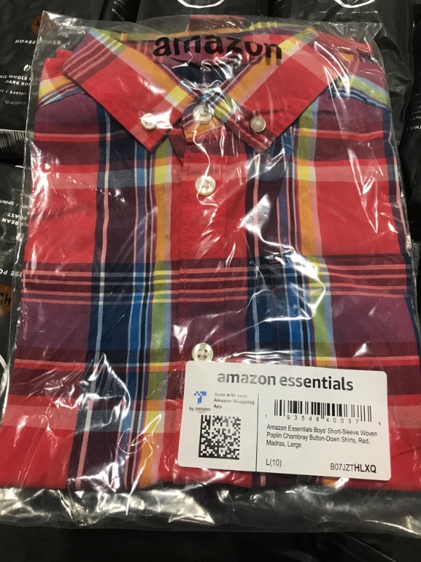 Photo 1 of Amazon Essentials Boys and Toddlers' Short-Sleeve Woven Poplin Chambray Button-Down Shirt Large Red, Madras