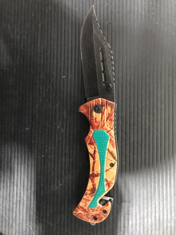 Photo 1 of 3.5" Blade- Folding outdoor hunting knife