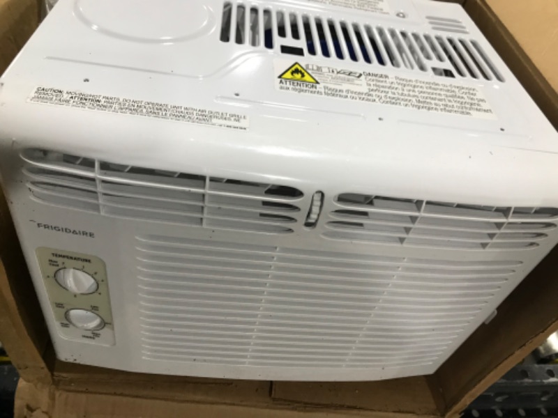 Photo 2 of 6,000 BTU Window Room Air Conditioner with 9.7 EER, R-410A Refrigerant, 1.3 Pts/Hr Dehumidification, 250 sq. ft. Cooling Area and Mechanical Controls
