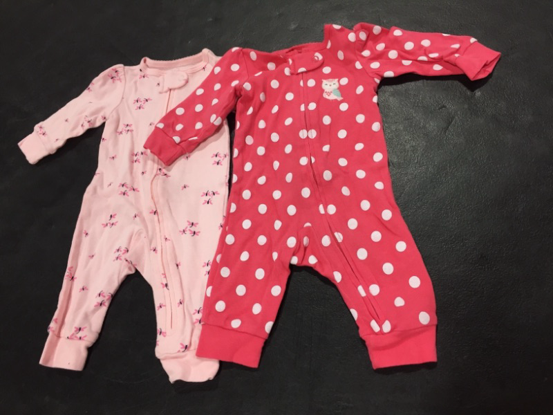 Photo 1 of 2 BABY GIRLS PAJAMAS SIZE 0-3