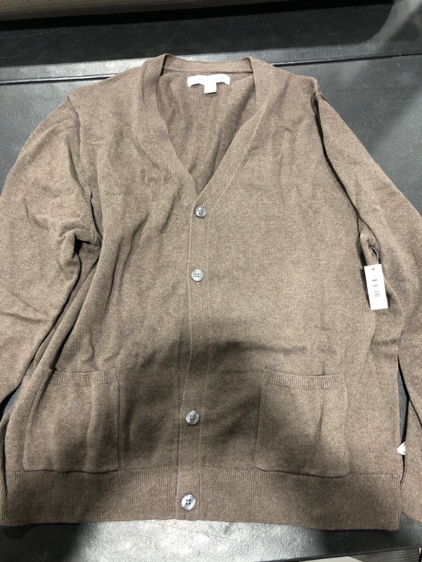 Photo 2 of Amazon Essentials Men's Cotton Cardigan Sweater