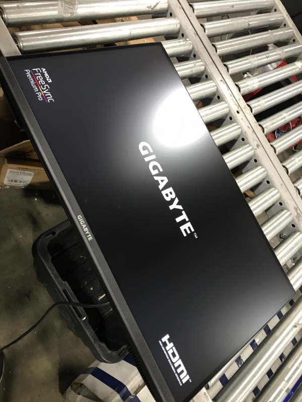 Photo 2 of GIGABYTE M32U-AE Arm Edition 32" 144Hz 2160P UHD KVM Gaming Monitor, 3840 x 2160 4k SS IPS Display, 1ms (GTG) Response Time, 90% DCI-P3, HDR Ready, FreeSync Premium Pro (M32U AE-SA) 32 inch Flat|4K|IPS|ARM M Series 144Hz