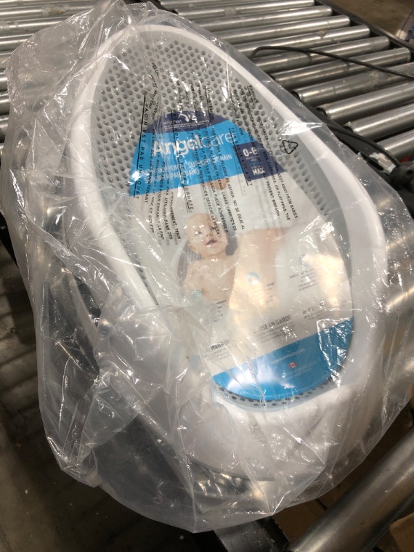 Photo 1 of Angelcare Baby Bath Support - Gray
