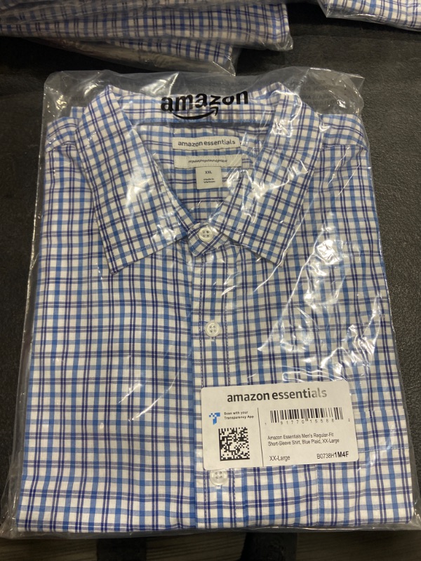 Photo 2 of Amazon Essentials Men's Regular-Fit Short-Sleeve Poplin Shirt XX-Large Blue, Plaid