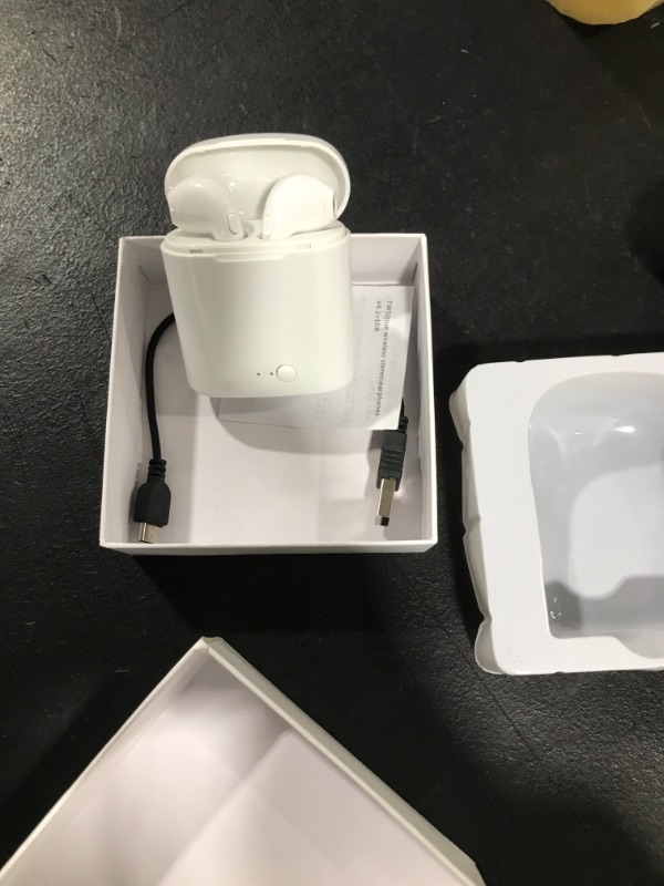 Photo 1 of WIRELESS EARBUDS