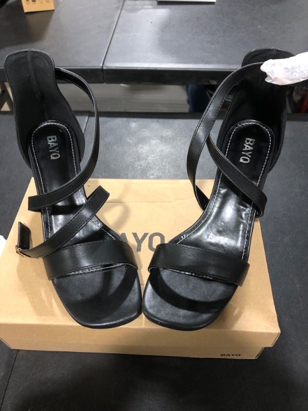 Photo 1 of BAYQ WOMENS BLACK LOW CHUNKY HEELS SIZE 9 - BLACK 